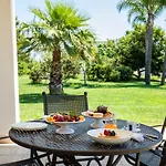 Giardino Dei Pini - Boutique Hotel