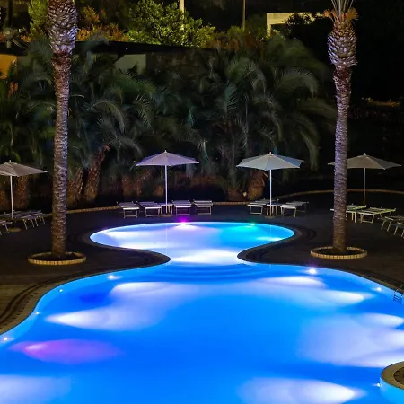 Hotel Giardino Dei Pini 4*