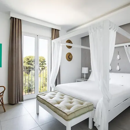Giardino Dei Pini Hotel 4*