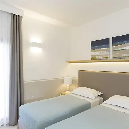Giardino Dei Pini Hotel 4*