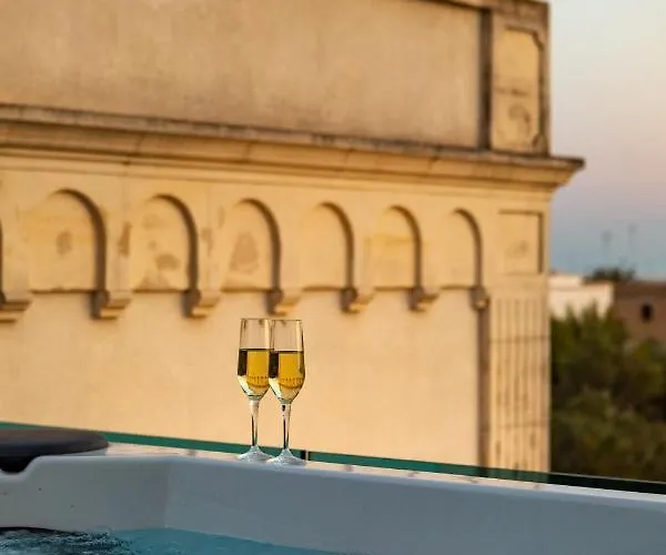 Hotel Giardino Dei Pini 4*